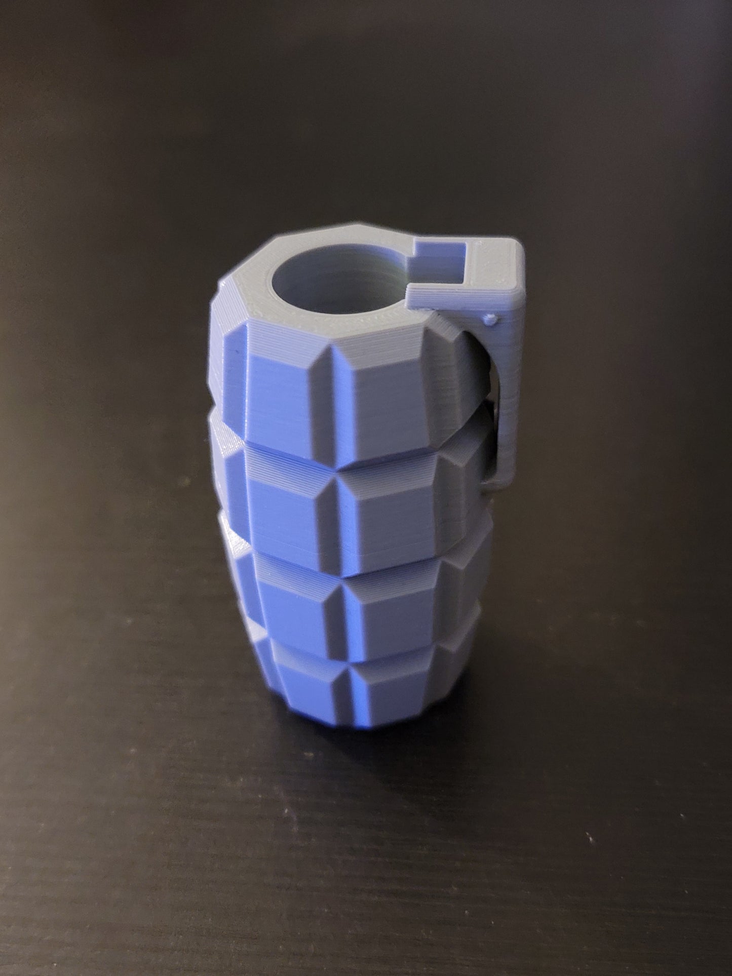 "Nade" Clipper Lighter case