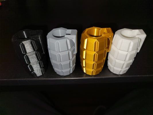 "Nade" Clipper Lighter case